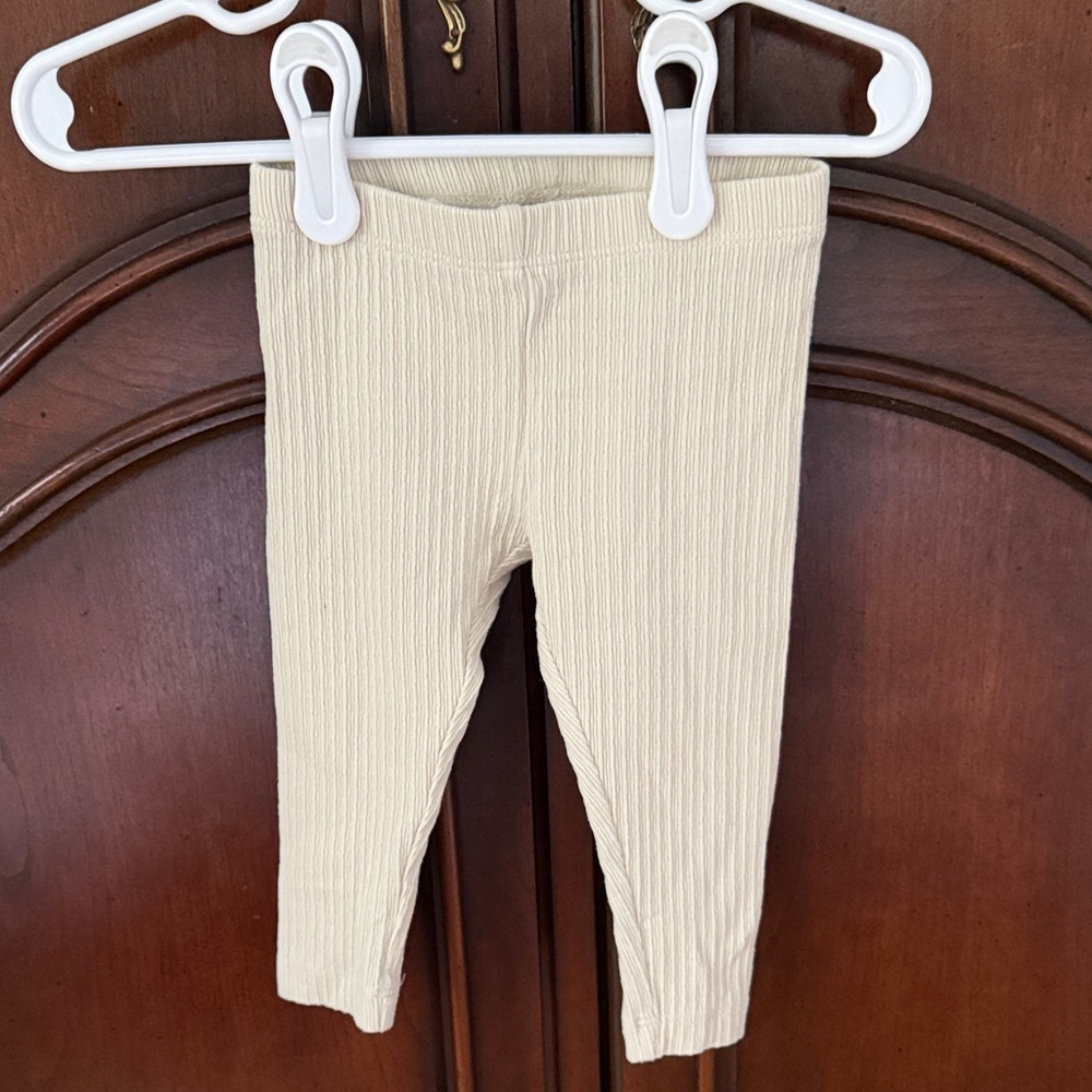 Tea Collection Baby Neutral Ribbed Leggings 9-12 Months